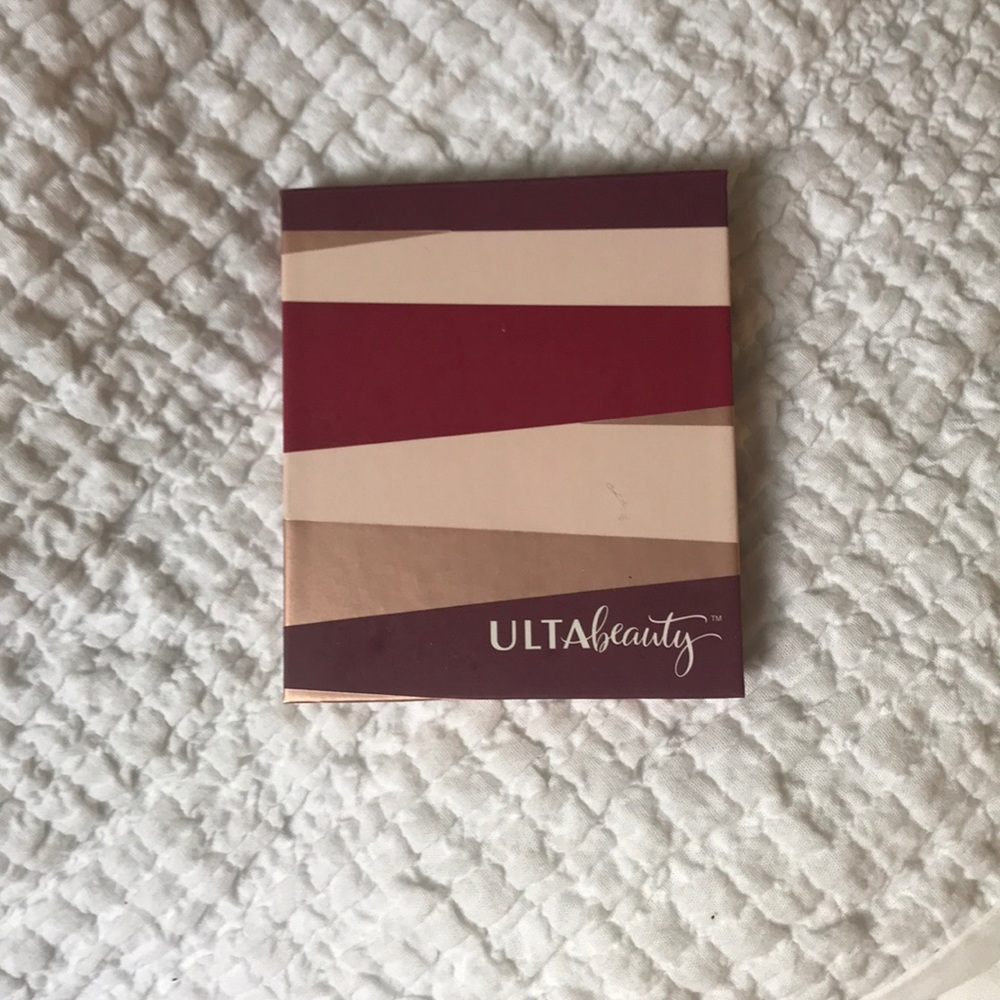 eyeshadow palette